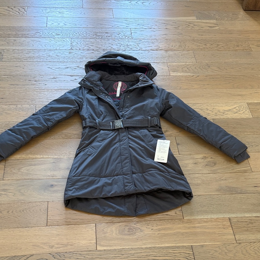 Lululemon Athletica Pinnacle Jacket Charcoal Hooded Jacket with Pink Accents